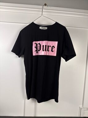 Pure Graphic Tee in Black with Pink Logo size small